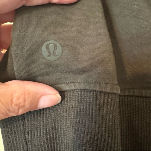 Lululemon Scuba Crewneck Sweatshirt - Picture 7 of 8